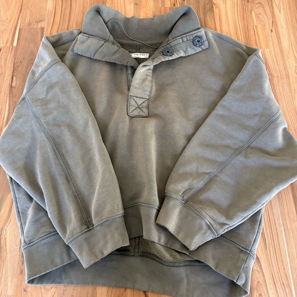 We The Free Timeless Button-Up Pullover - M
